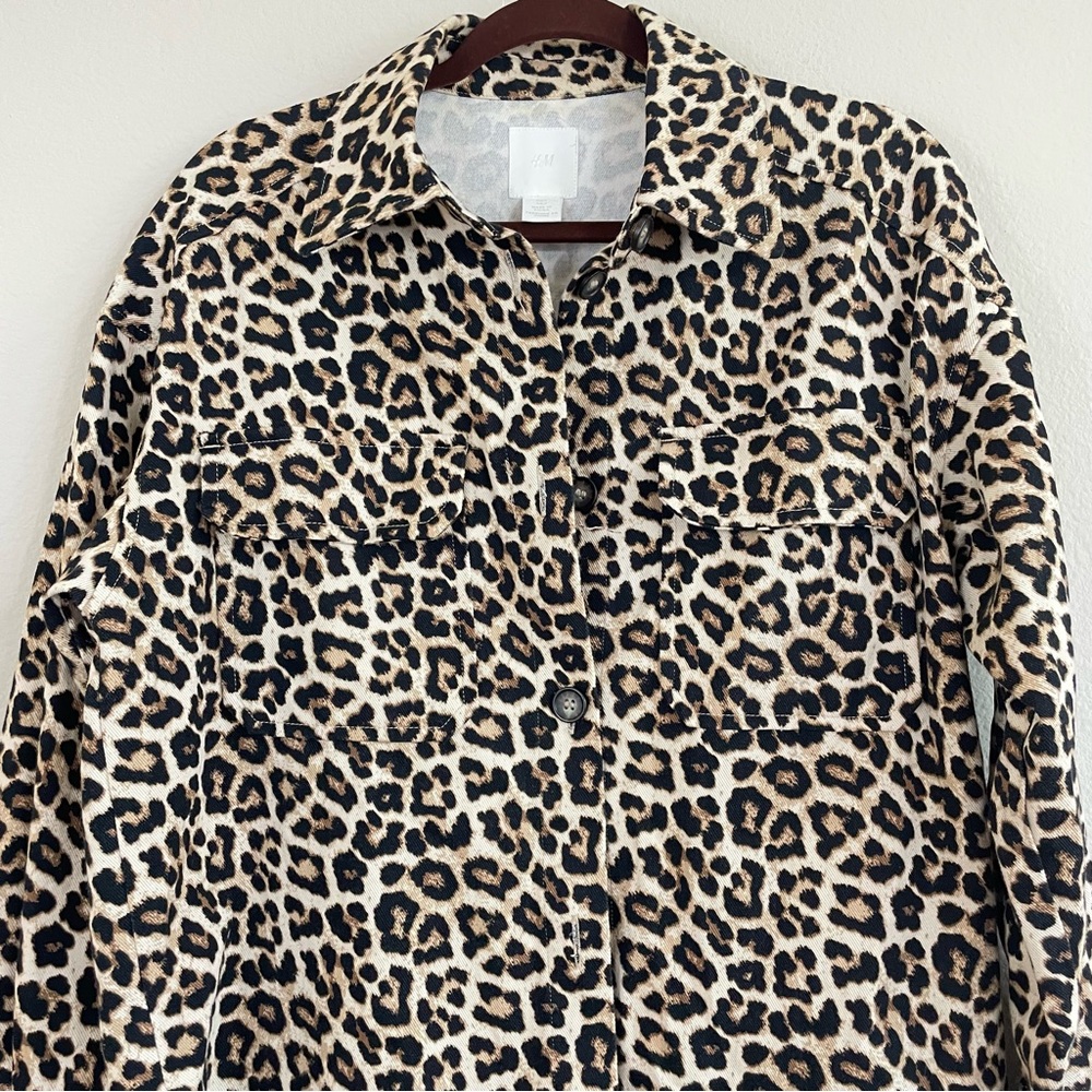 H&M Leopard Print‎ Oversized Cotton Twill Shacket Size Small - Picture 6 of 11